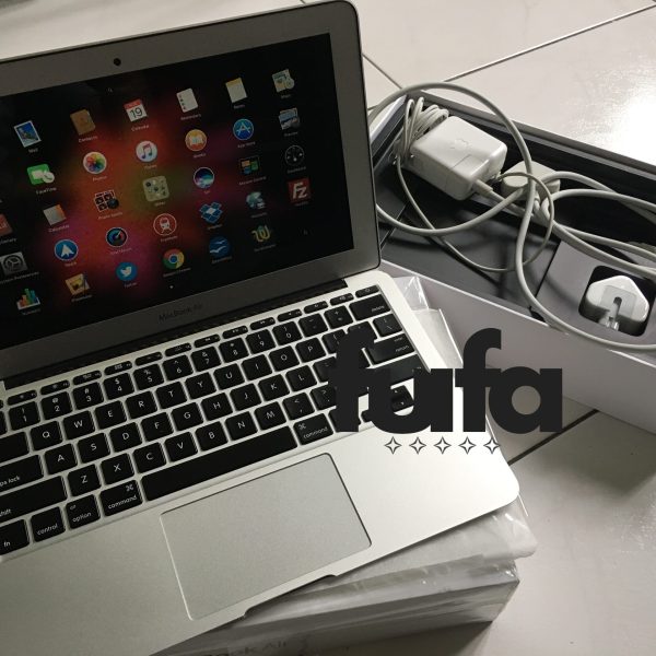 MacBook Air 11" (Mid 2013) - Sold