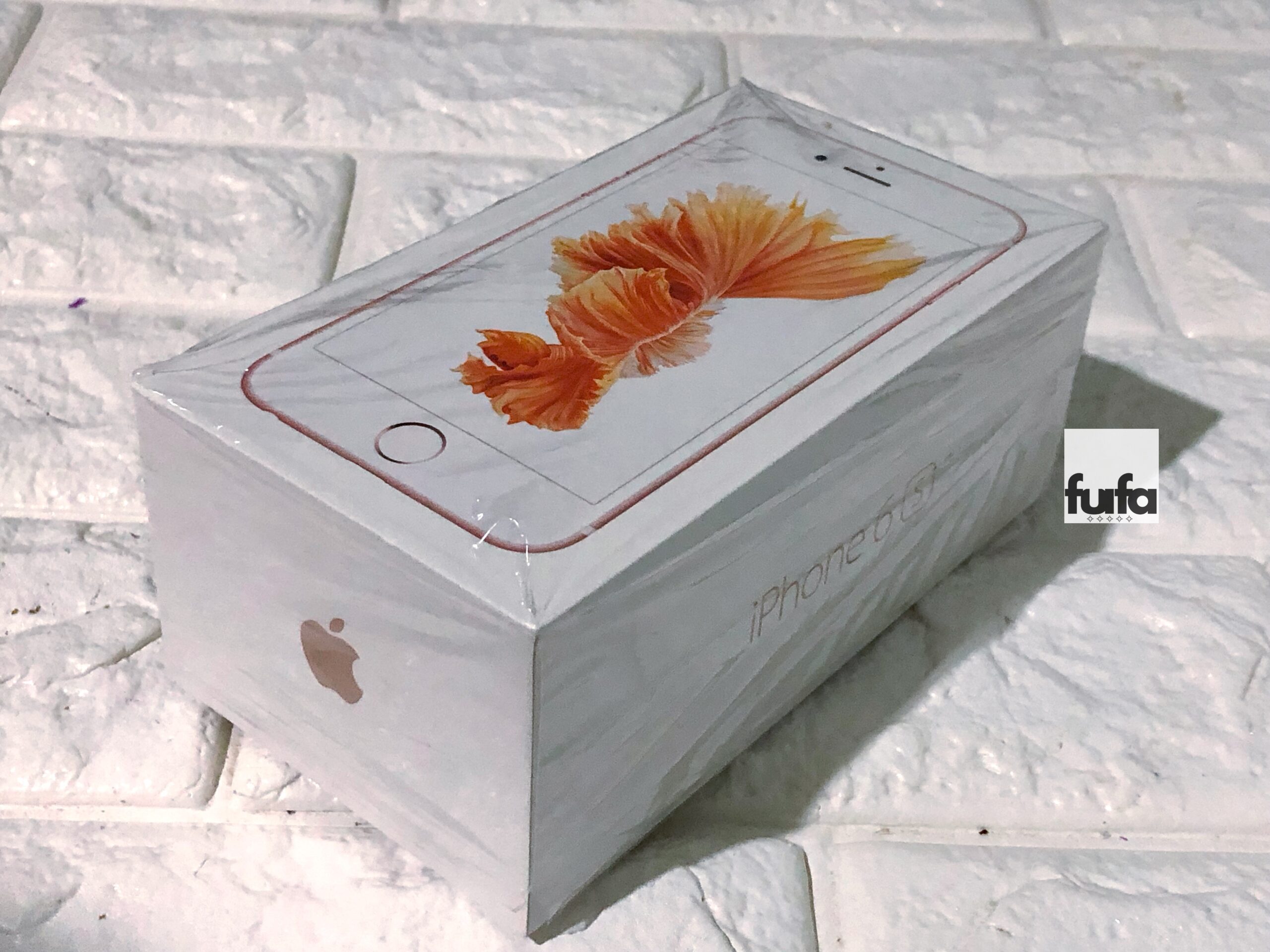 iPhone 6s 64GB Rose Gold for sale by owner (sold) - Image 2
